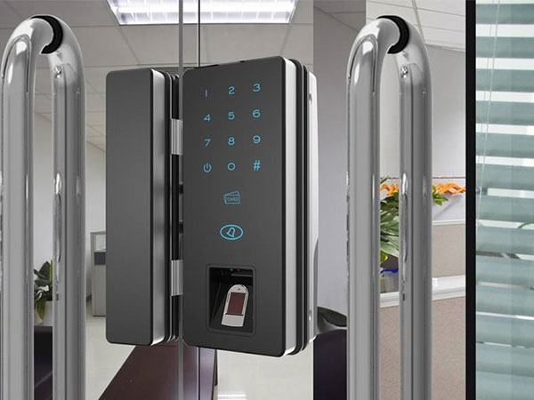 小金24小时上门开锁公司